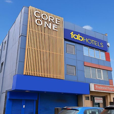 Fabhotel F9 Sector 58 Noida Exteriör bild